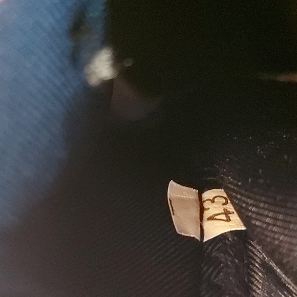 - Men's shoes - Picture 10 of 10